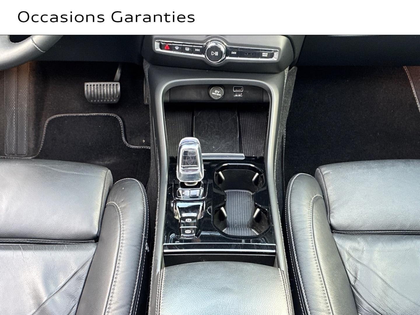 Voitures occasions VOLVO XC40 Ultimate Clermont-Ferrand