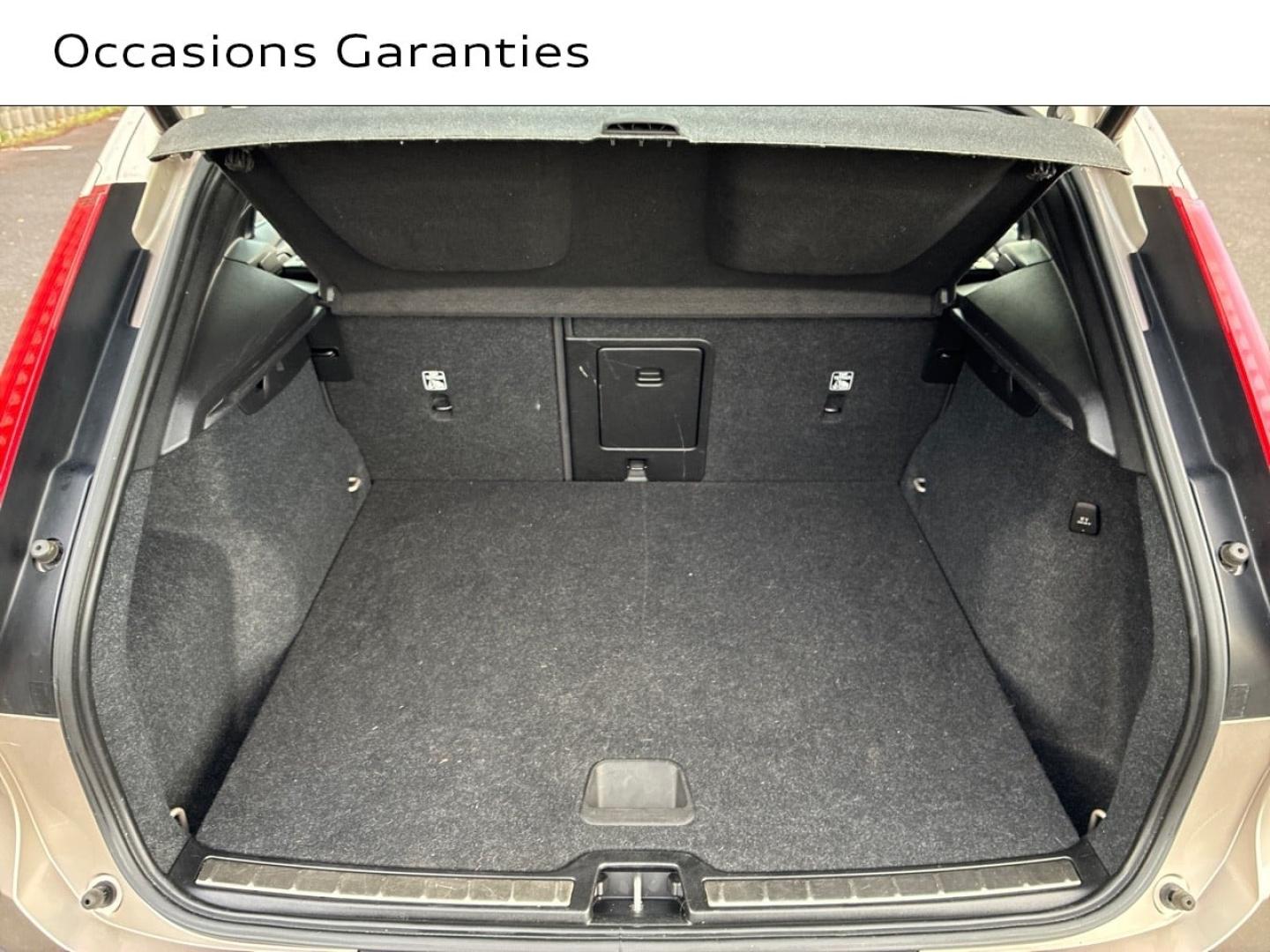 Voitures occasions VOLVO XC40 Ultimate Clermont-Ferrand