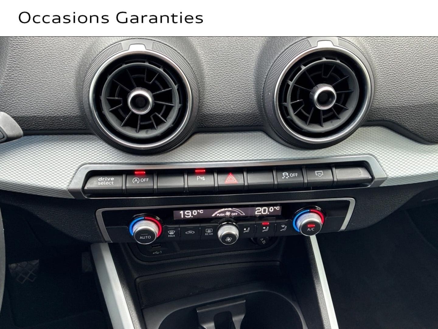 Voitures occasions Audi Q2 Design Clermont-Ferrand