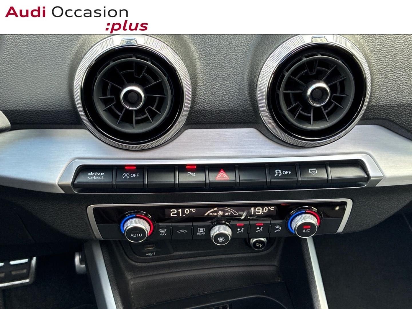 Voitures occasions Audi Q2 S line Clermont-Ferrand