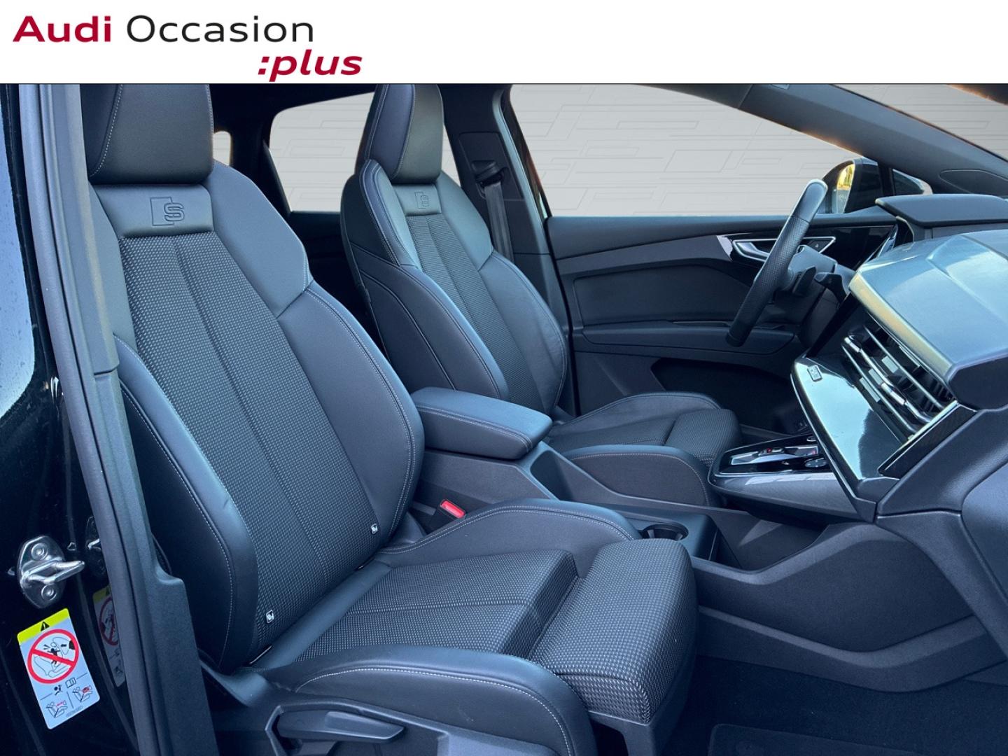 Voitures occasions Audi Q4 Sportback e-tron S line Clermont-Ferrand