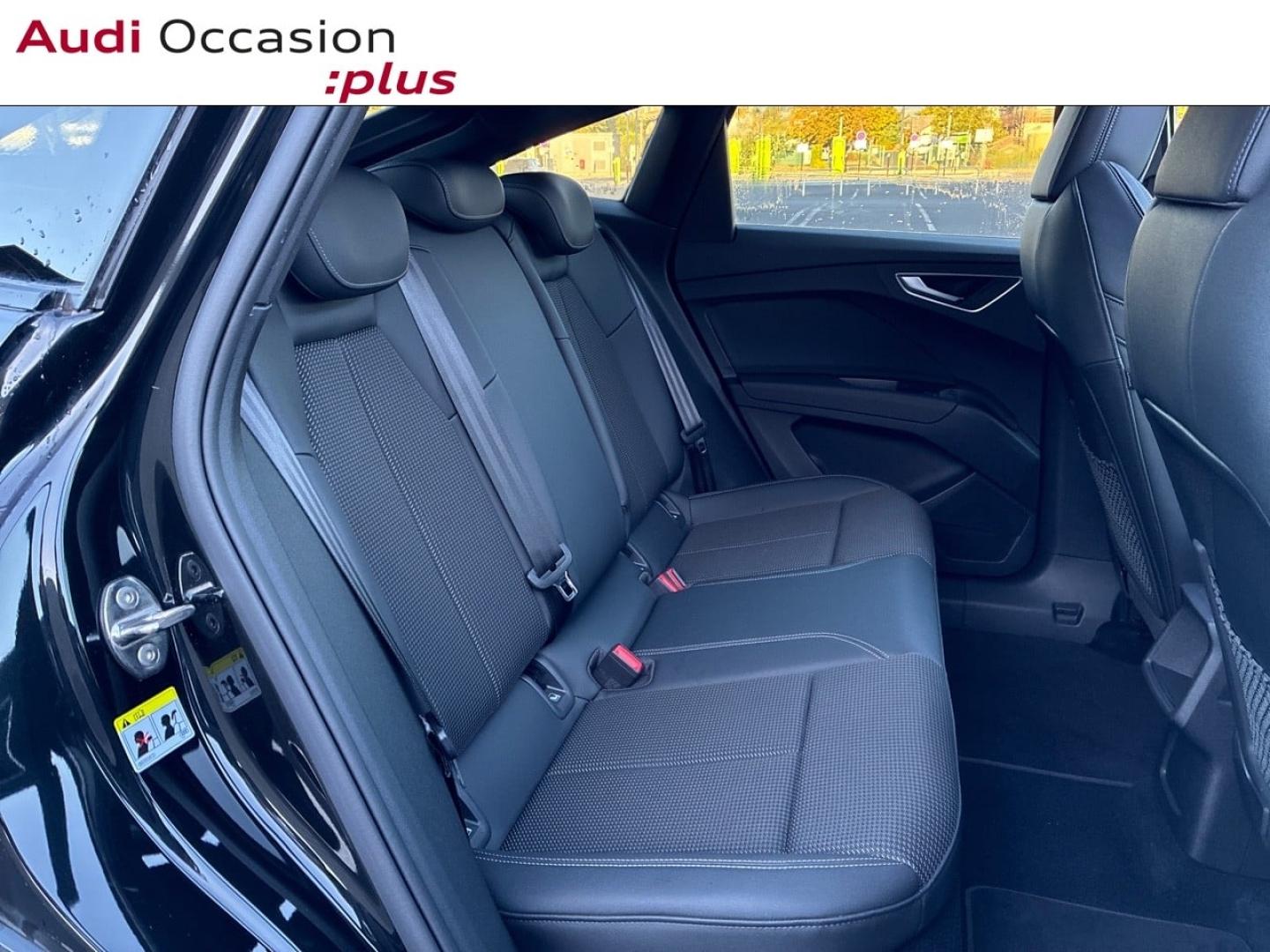Voitures occasions Audi Q4 Sportback e-tron S line Clermont-Ferrand
