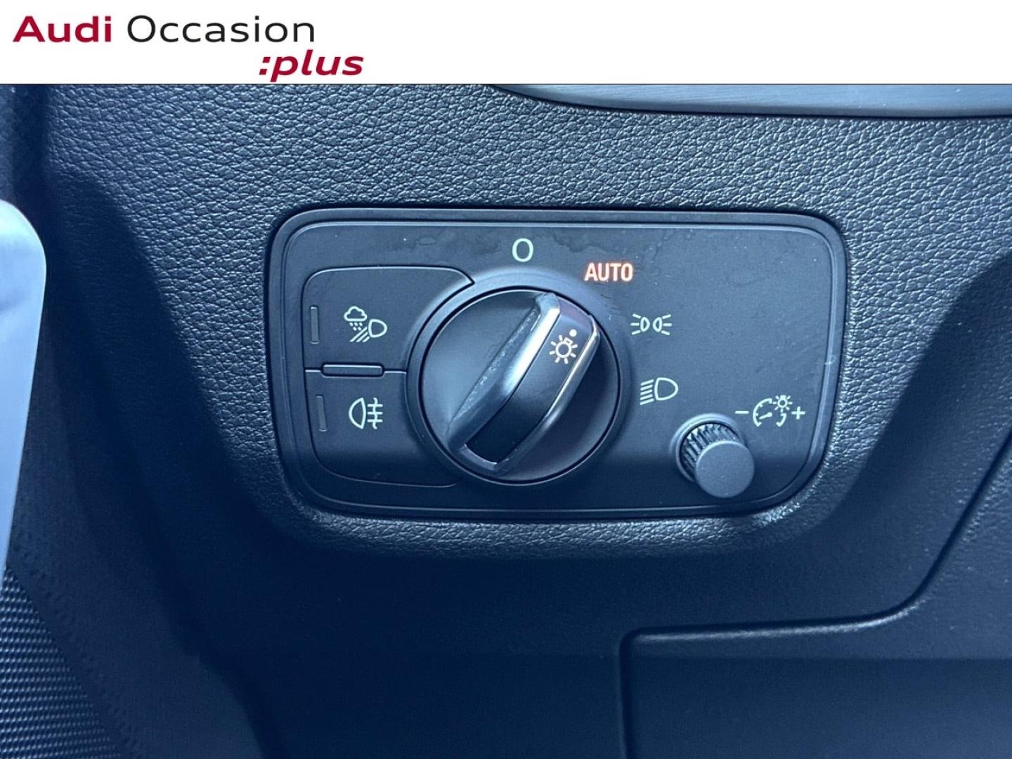 Voitures occasions Audi Q2 Advanced Clermont-Ferrand
