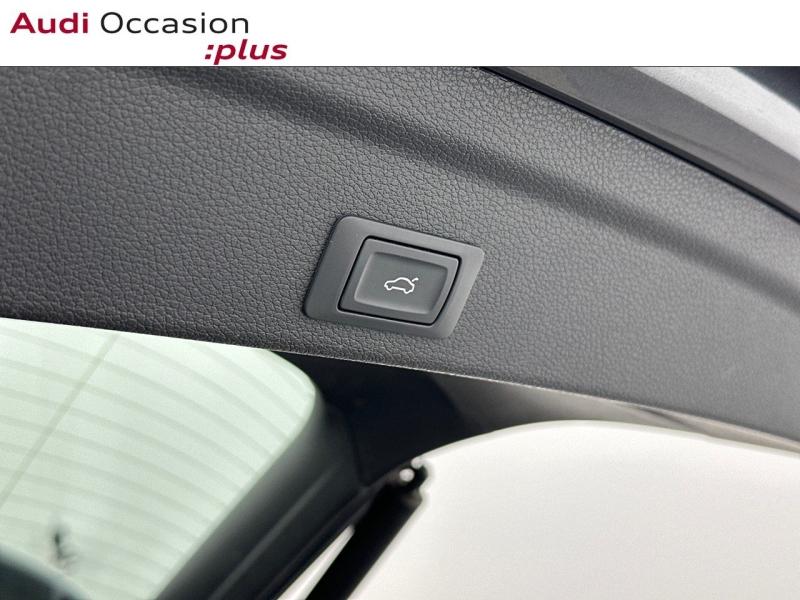 Voitures occasions Audi Q3 Sportback S line Paris