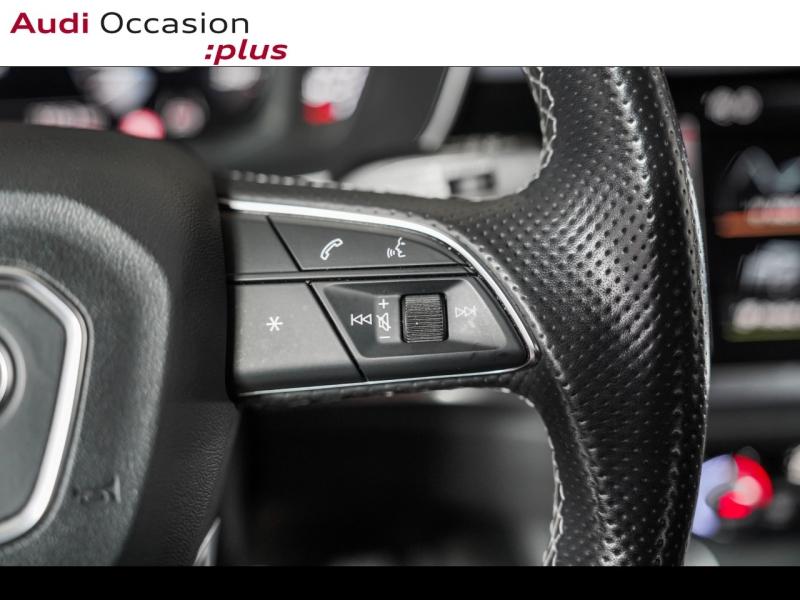 Voitures occasions Audi Q3 S line Paris