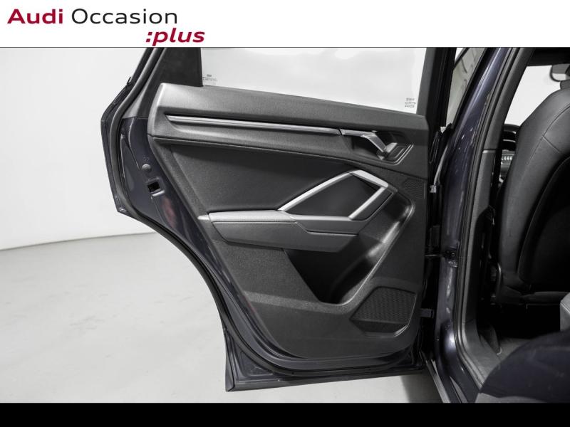 Voitures occasions Audi Q3 S line Paris