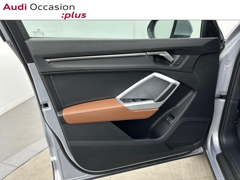 Voitures occasions Audi Q3 Design Paris