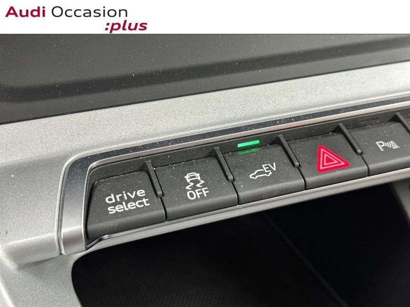 Voitures occasions Audi Q3 Design Paris