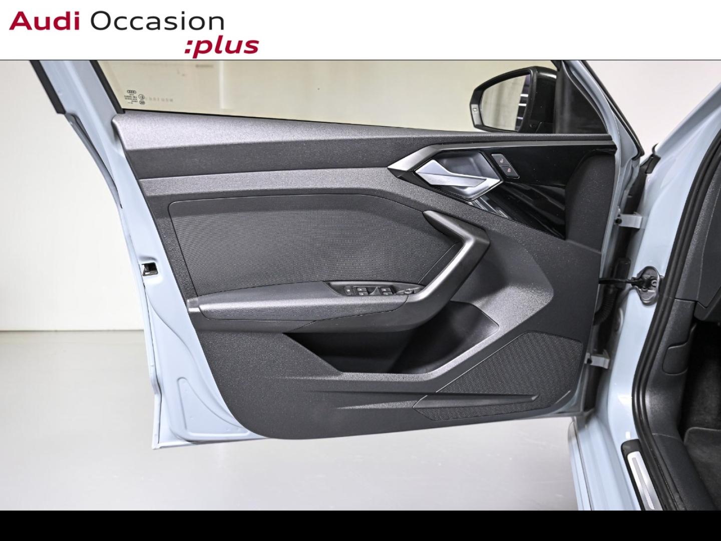 Voitures occasions Audi A1 Sportback S line Paris