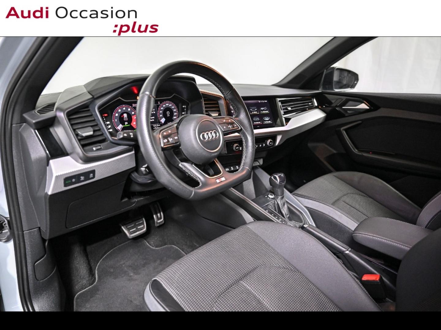 Voitures occasions Audi A1 Sportback S line Paris