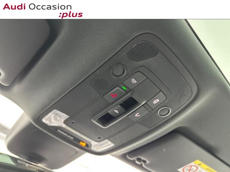 Voitures occasions Audi Q3 Sportback S line Paris