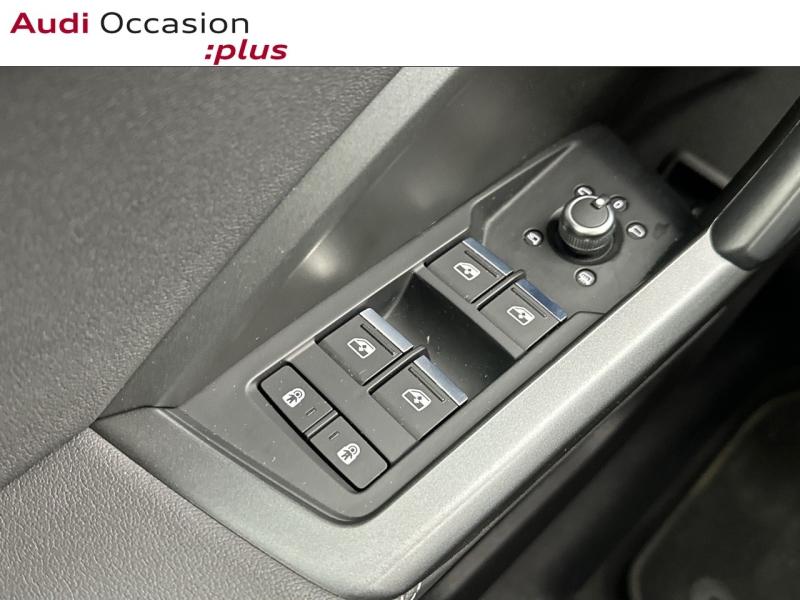 Voitures occasions Audi Q3 Sportback S line Paris