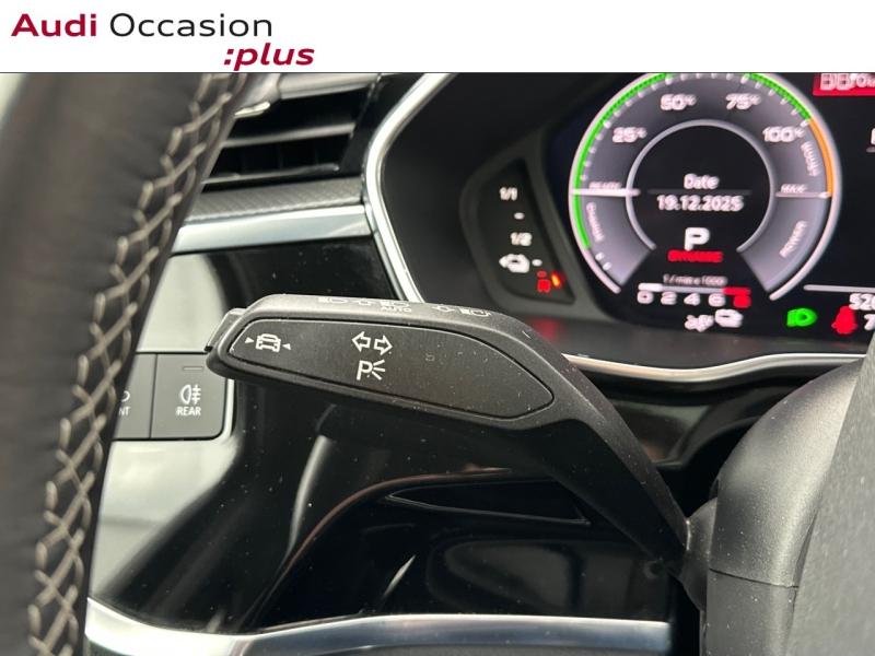 Voitures occasions Audi Q3 Sportback S line Paris