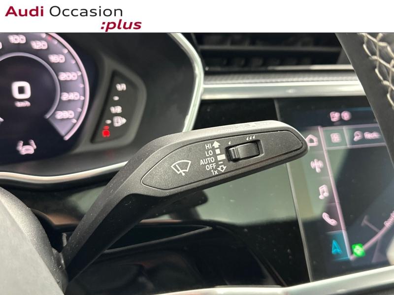 Voitures occasions Audi Q3 Sportback S line Paris