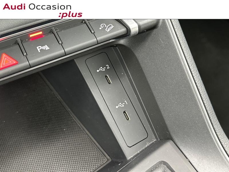 Voitures occasions Audi Q3 Sportback S line Paris
