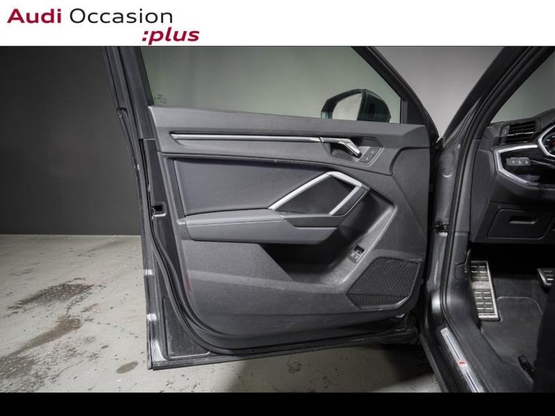 Voitures occasions Audi Q3 Sportback S line Paris