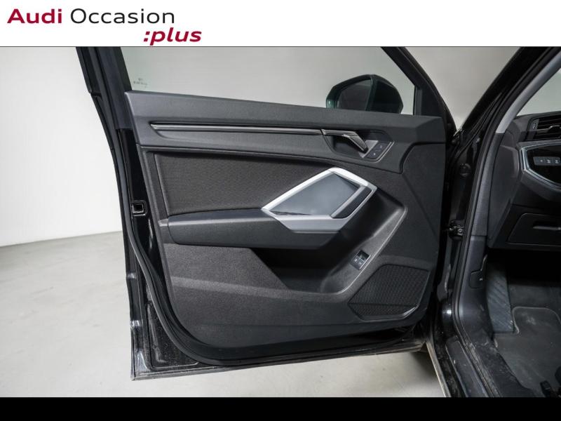 Voitures occasions Audi Q3 Sportback Business line Paris
