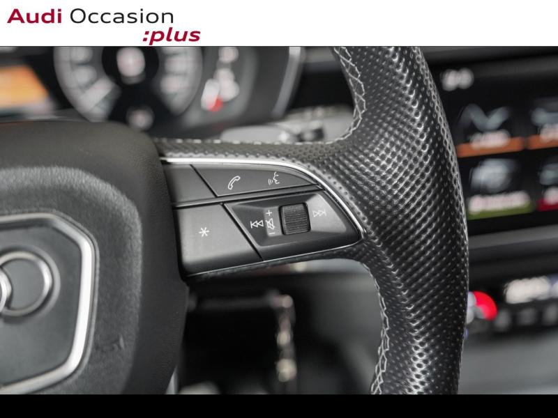 Voitures occasions Audi Q3 Sportback S line Paris