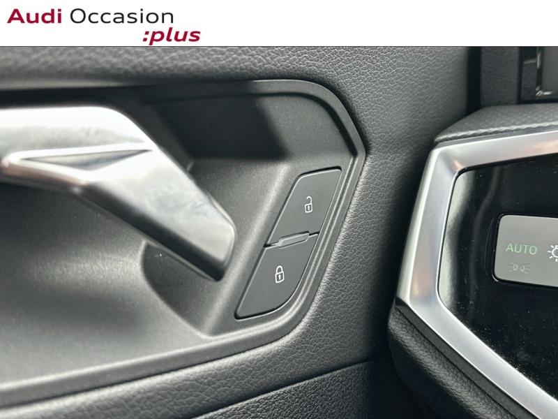 Voitures occasions Audi Q3 Sportback S line Paris