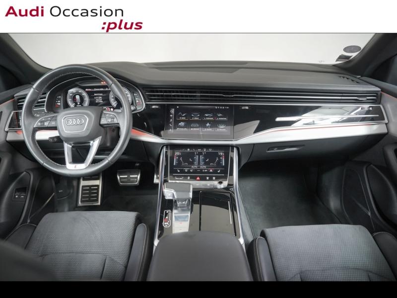 Voitures occasions Audi Q8 S line Paris
