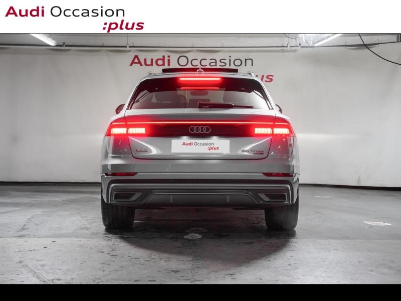 Voitures occasions Audi Q8 S line Paris