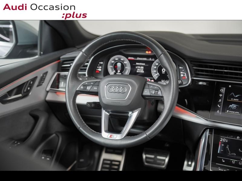 Voitures occasions Audi Q8 S line Paris