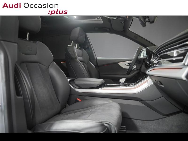 Voitures occasions Audi Q8 S line Paris