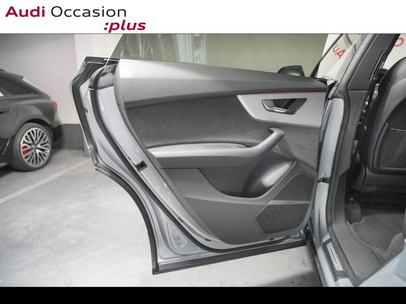 Voitures occasions Audi Q8 S line Paris