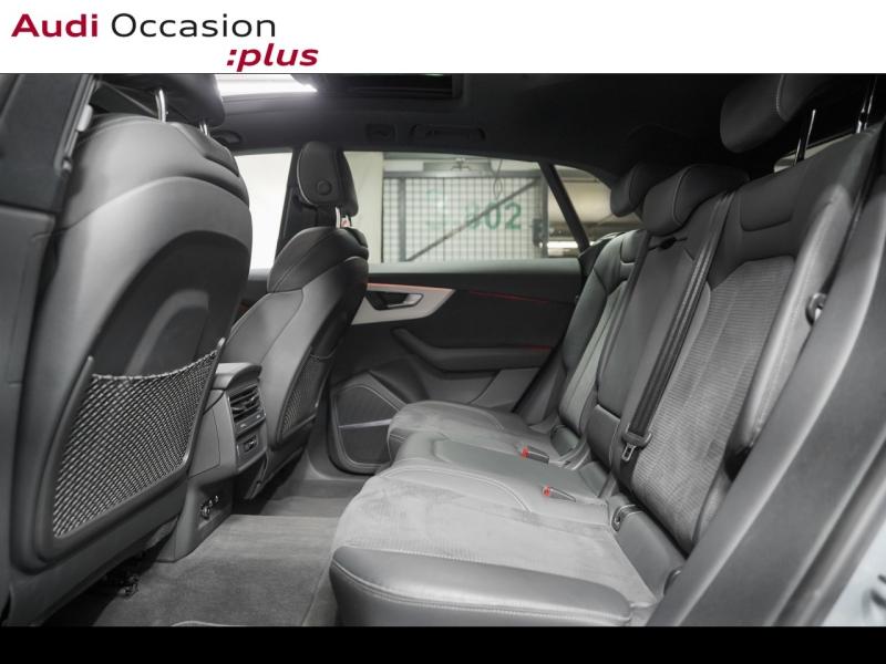 Voitures occasions Audi Q8 S line Paris