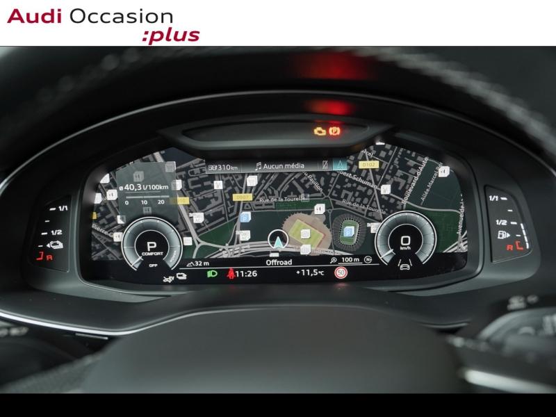 Voitures occasions Audi Q8 S line Paris