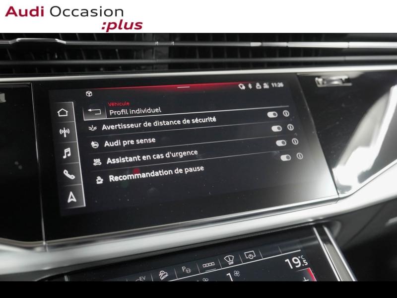 Voitures occasions Audi Q8 S line Paris