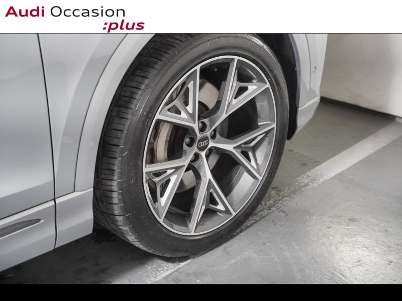 Voitures occasions Audi Q8 S line Paris