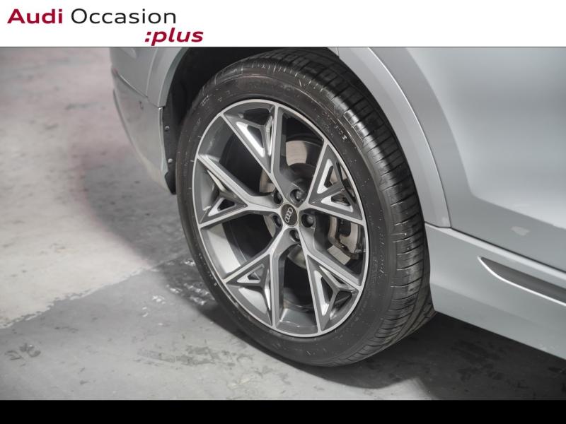 Voitures occasions Audi Q8 S line Paris