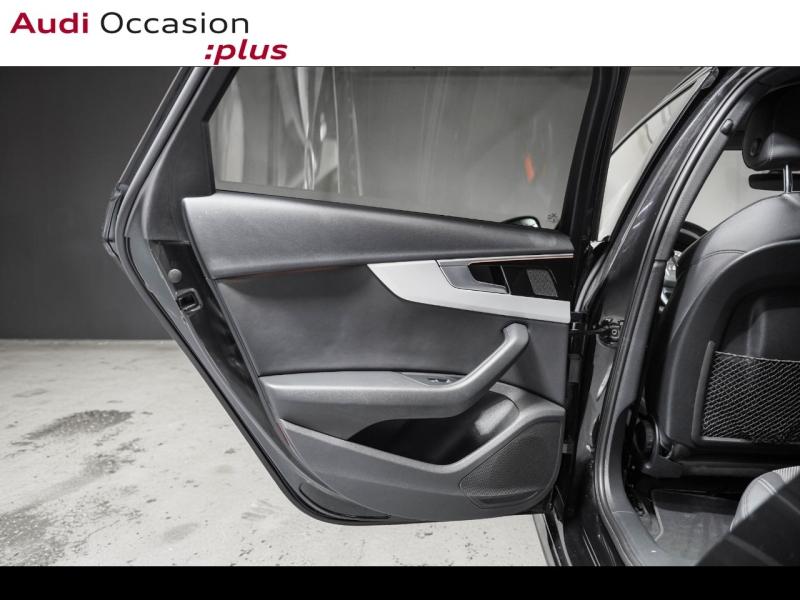 Voitures occasions Audi A4 Avant S line Paris