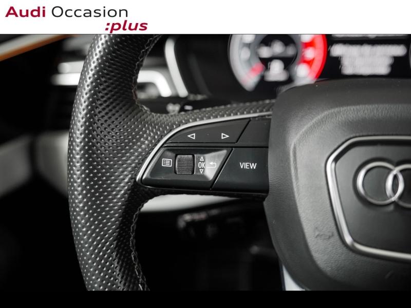 Voitures occasions Audi A4 Avant S line Paris