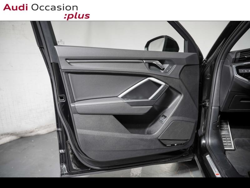 Voitures occasions Audi Q3 Sportback S line Paris