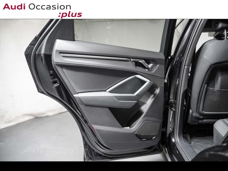 Voitures occasions Audi Q3 Sportback S line Paris