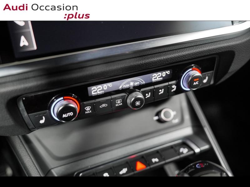 Voitures occasions Audi Q3 Sportback S line Paris