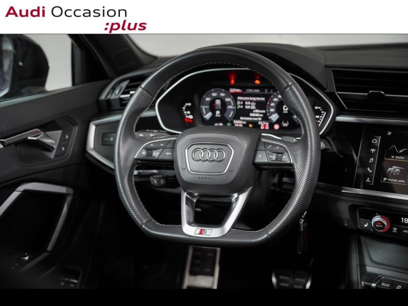 Voitures occasions Audi Q3 Sportback S line Paris