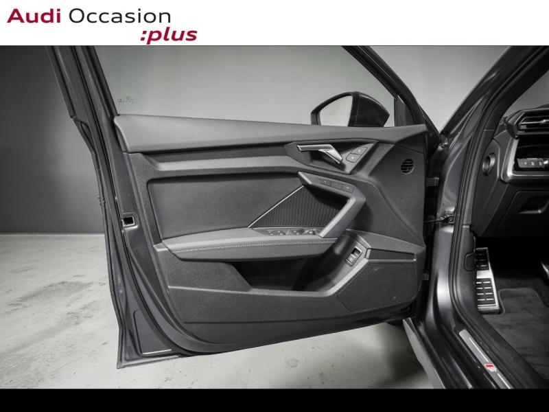 Voitures occasions Audi A3 Sportback S line Paris