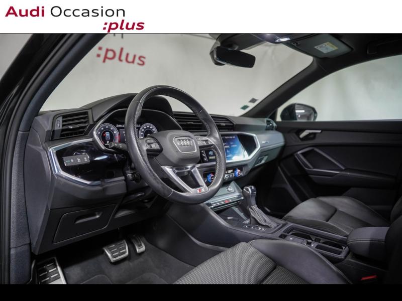 Voitures occasions Audi Q3 Sportback S line Paris