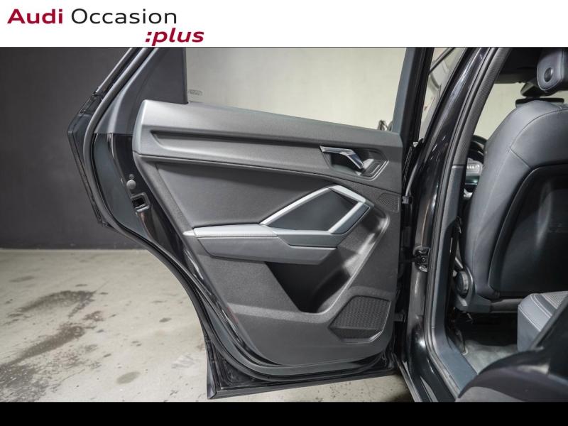 Voitures occasions Audi Q3 Sportback S line Paris