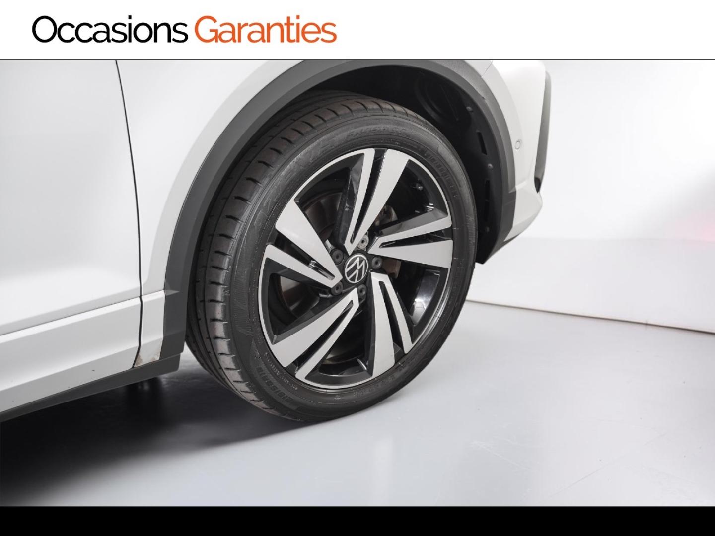 Voitures occasions VOLKSWAGEN T-ROC R-Line Paris