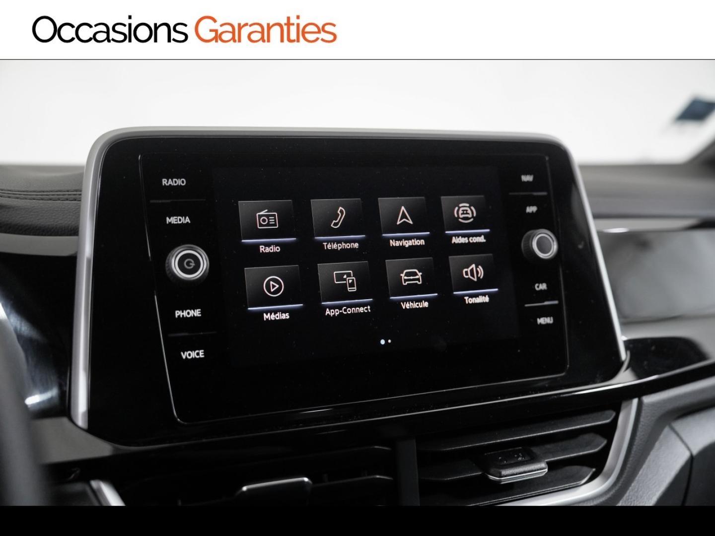 Voitures occasions VOLKSWAGEN T-ROC R-Line Paris