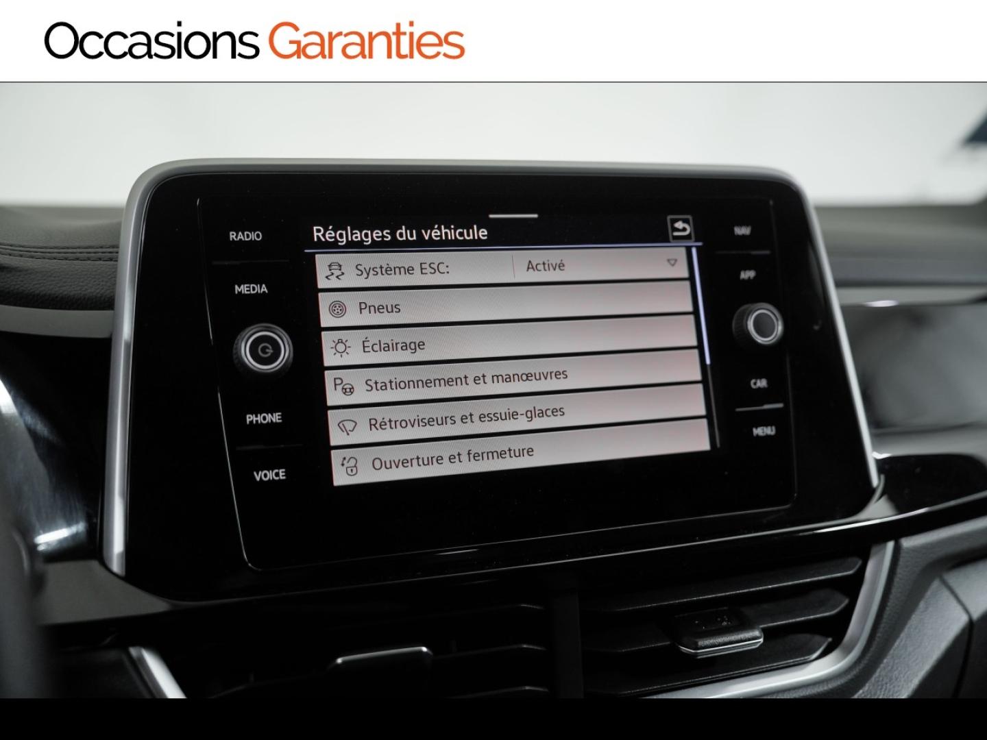 Voitures occasions VOLKSWAGEN T-ROC R-Line Paris