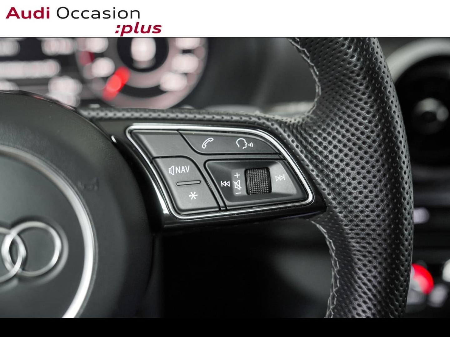 Voitures occasions Audi Q2 S line Plus Paris