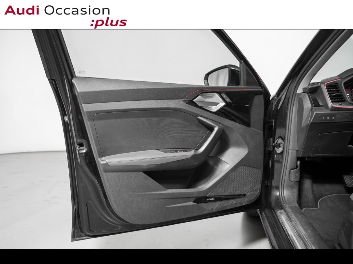 Voitures occasions Audi A1 Sportback Design luxe Paris