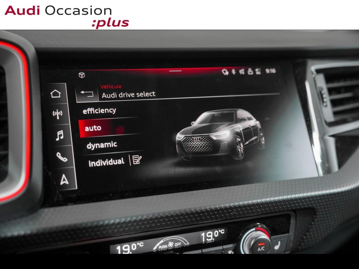 Voitures occasions Audi A1 Sportback Design luxe Paris