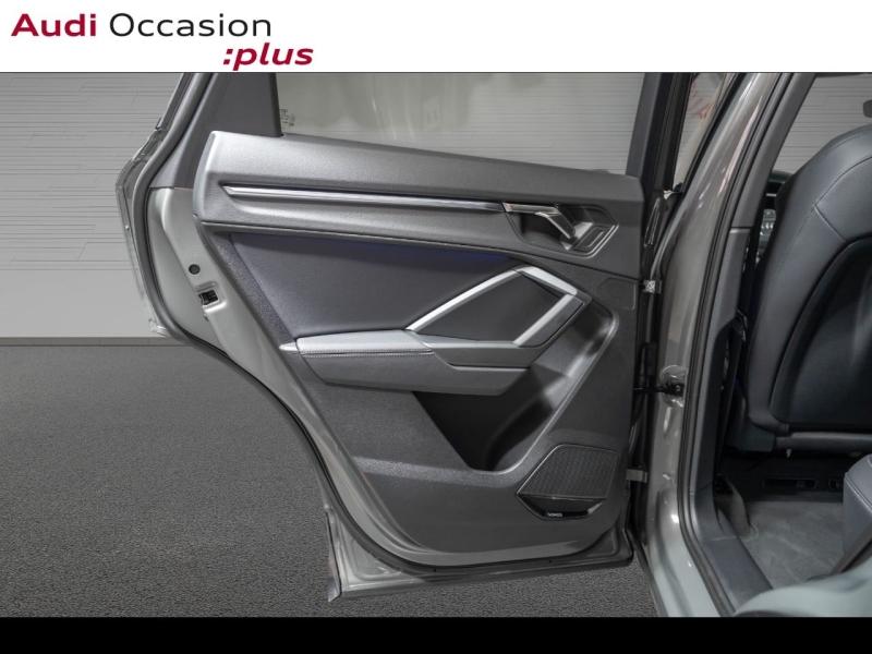 Voitures occasions Audi Q3 S line Paris