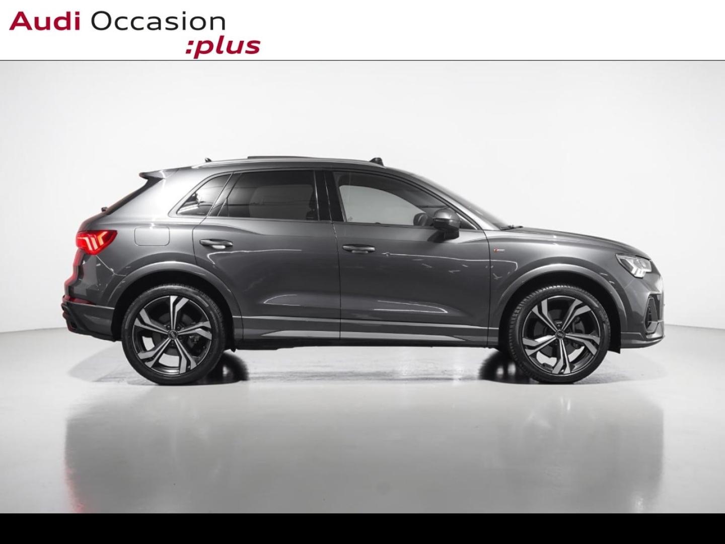 Voitures occasions Audi Q3 S line Paris